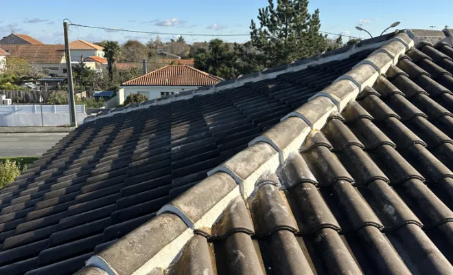 Changement de faîtage sur 10 mètres linéaires – Chez Jean Couverture, Royan, Jean Couverture
